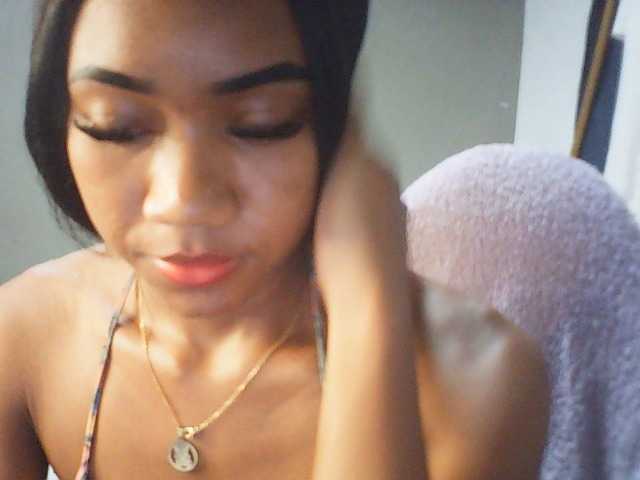fariana live cam on BongaCams