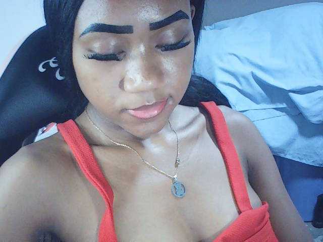 fariana live cam on BongaCams