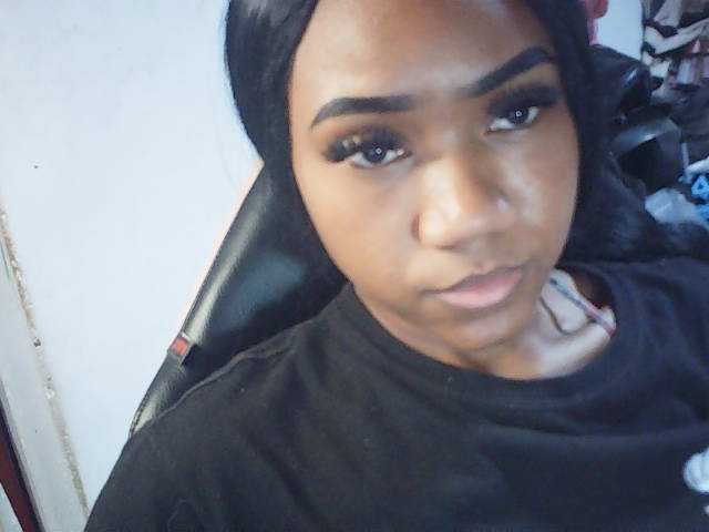 fariana live cam on BongaCams