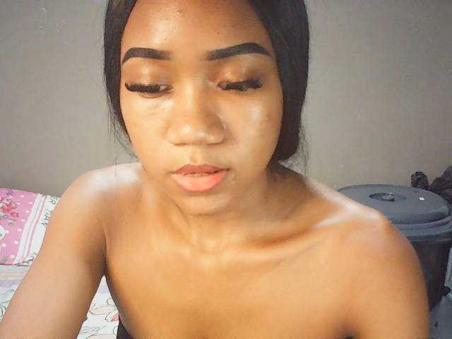 fariana live cam on BongaCams