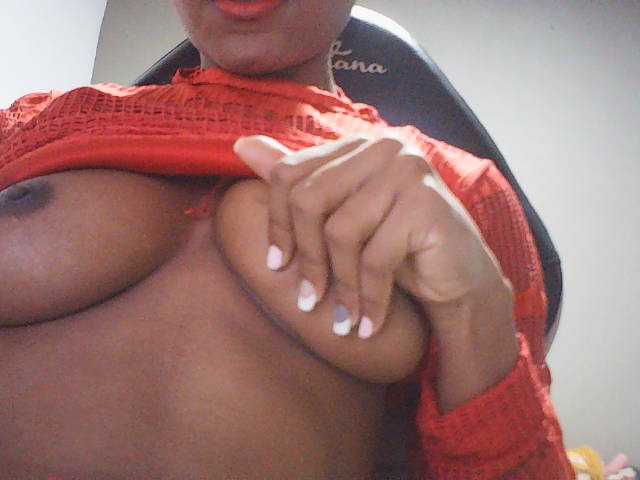 fariana live cam on BongaCams