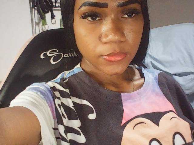 fariana live cam on BongaCams