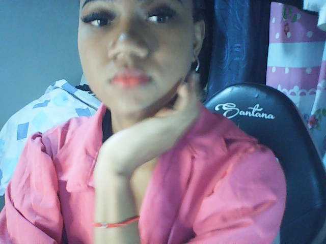 fariana live cam on BongaCams