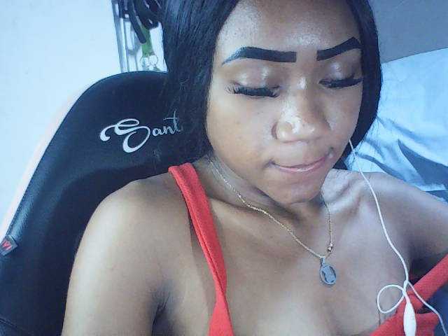 fariana live cam on BongaCams