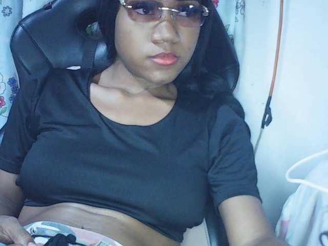 fariana live cam on BongaCams