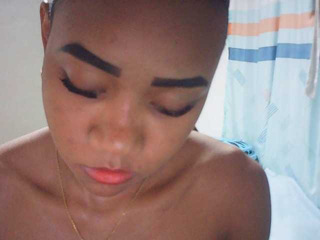 fariana live cam on BongaCams