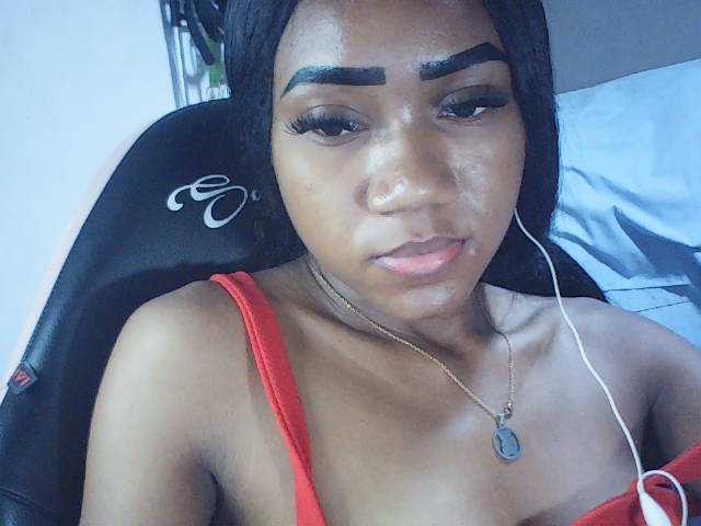 fariana live cam on BongaCams