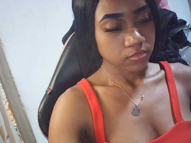 fariana live cam on BongaCams