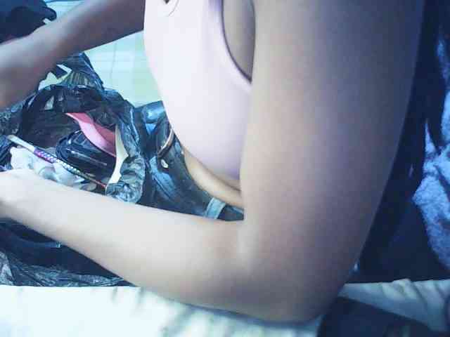 fariana webcam