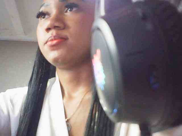 fariana webcam