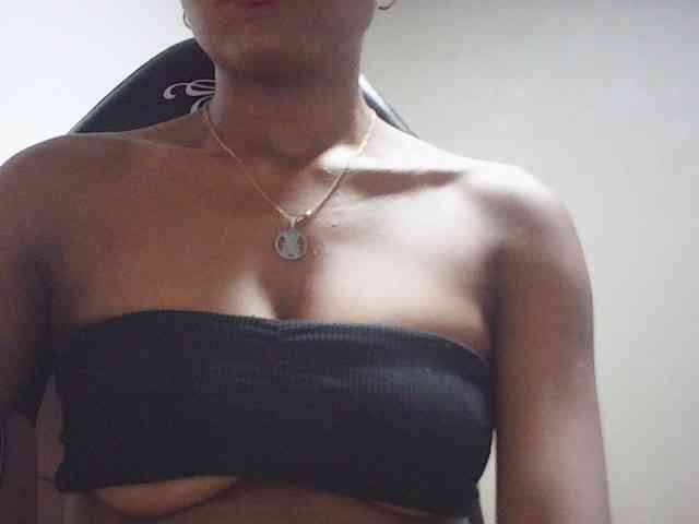 fariana webcam