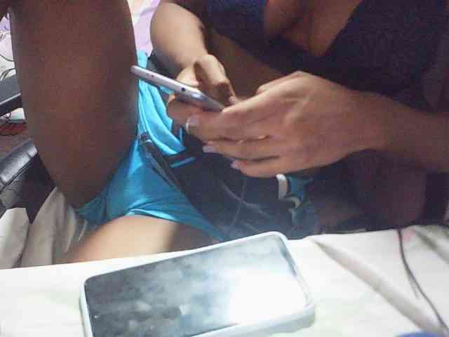 fariana webcam