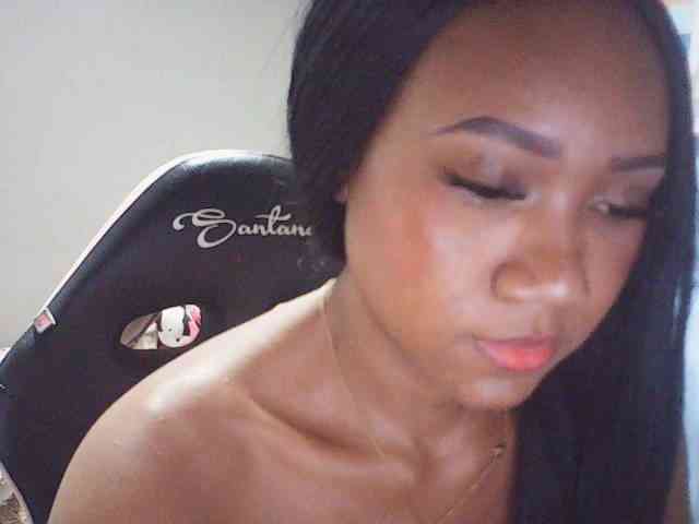 fariana Live Webcam on BongaCams