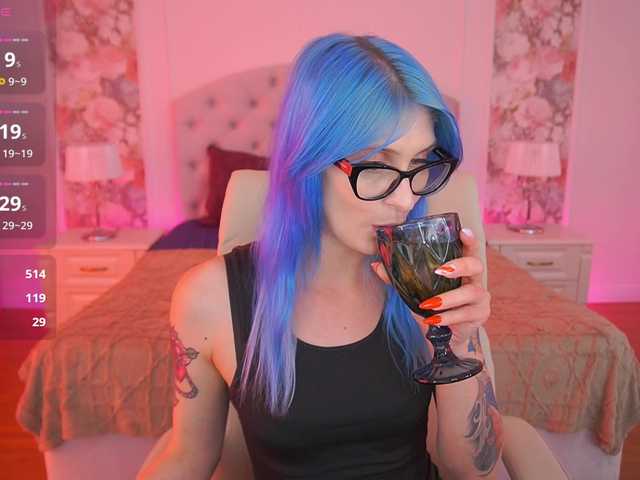 CassandraStars live cam on BongaCams