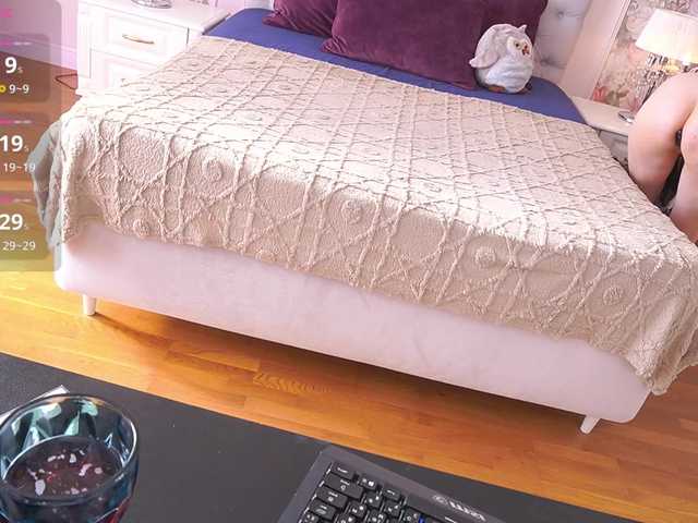 CassandraStars live cam on BongaCams