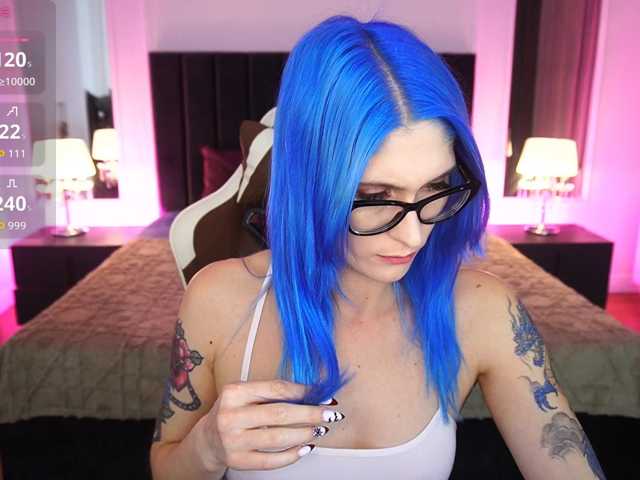 CassandraStars live cam preview