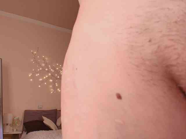 Emily-relish webcam