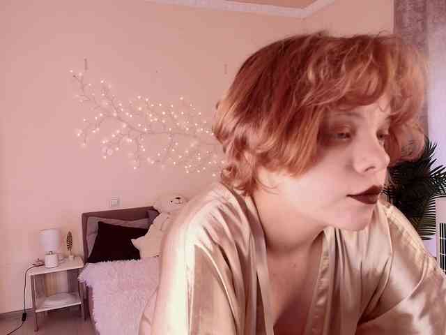 Emily-relish webcam