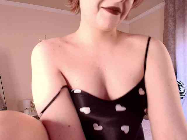 Emily-relish webcam