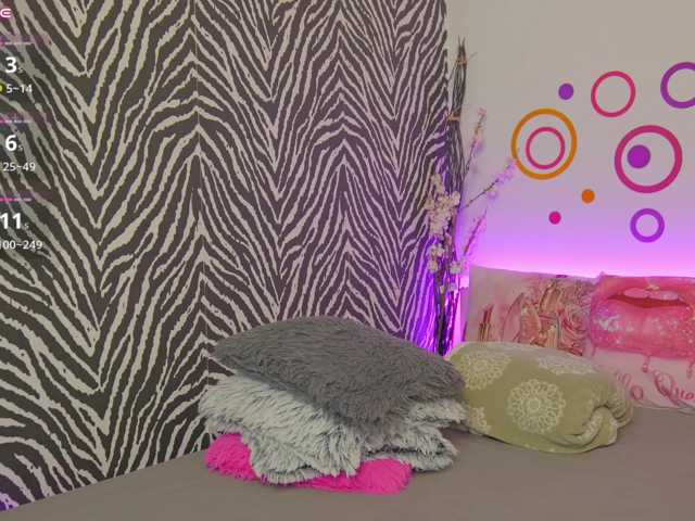 JennyShow live cam on BongaCams