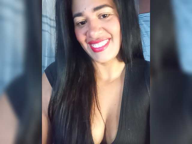 Letty33 live webcam show