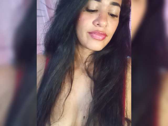 Letty33 webcam