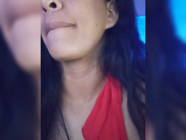 Letty33 live cam on BongaCams