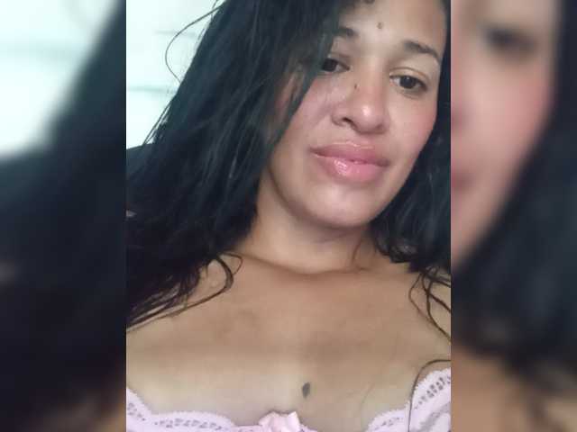 Letty33 live cam preview