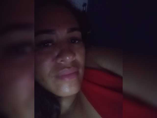 Letty33 live cam on BongaCams