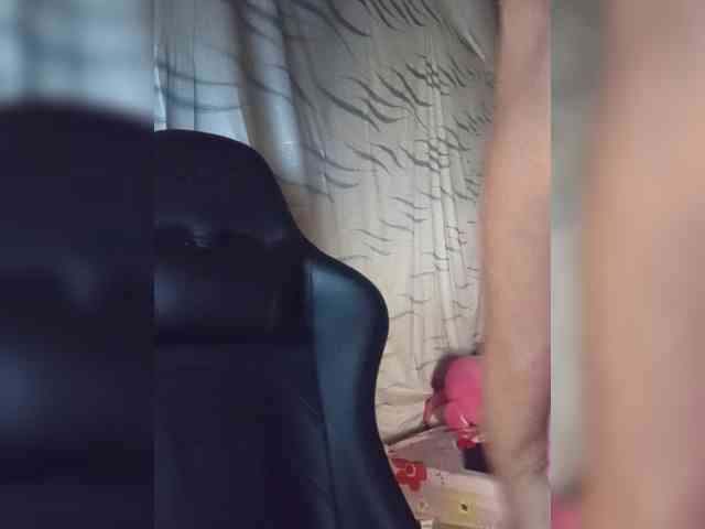 Letty33 webcam