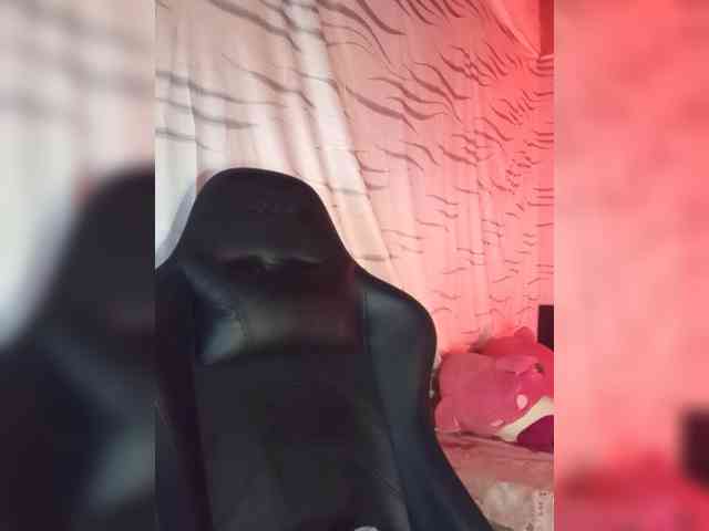 Letty33 webcam