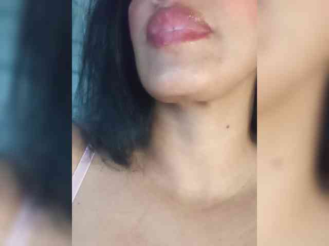 Letty33 webcam
