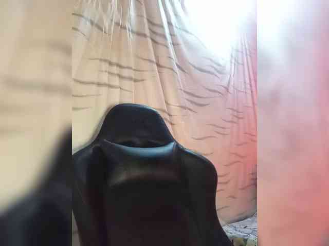 Letty33 webcam