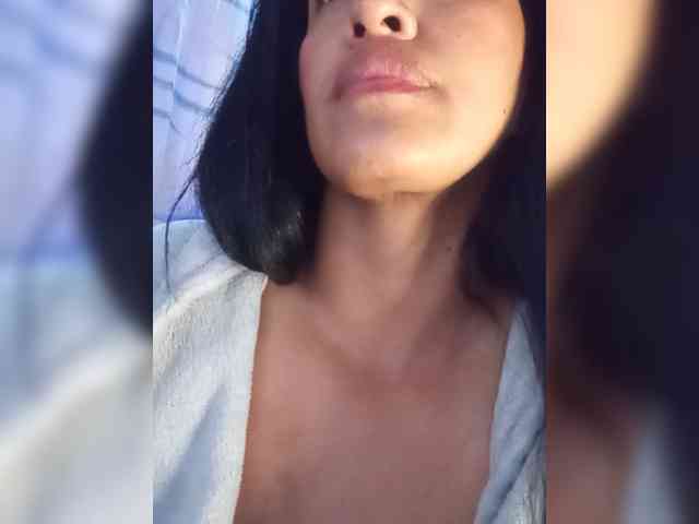 Letty33 webcam