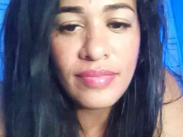 Letty33 webcam