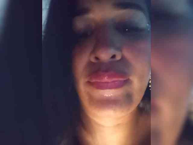 Letty33 webcam