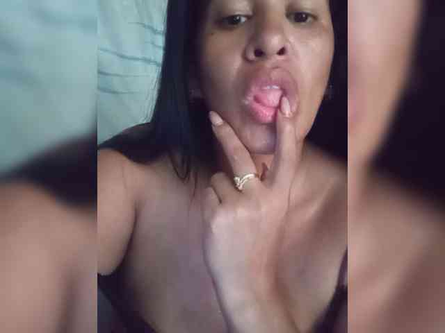 Letty33 Live Webcam on BongaCams
