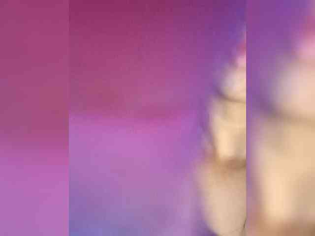 Letty33 webcam