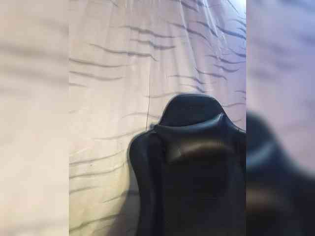 Letty33 webcam