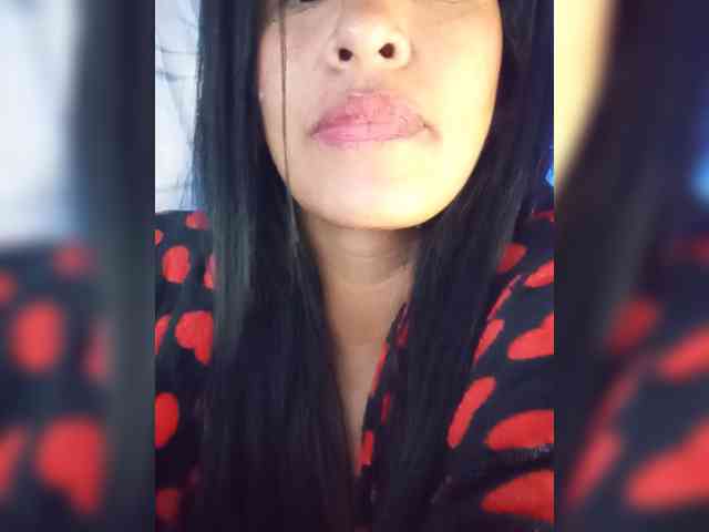 Letty33 webcam