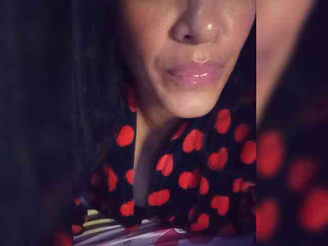 Letty33 webcam