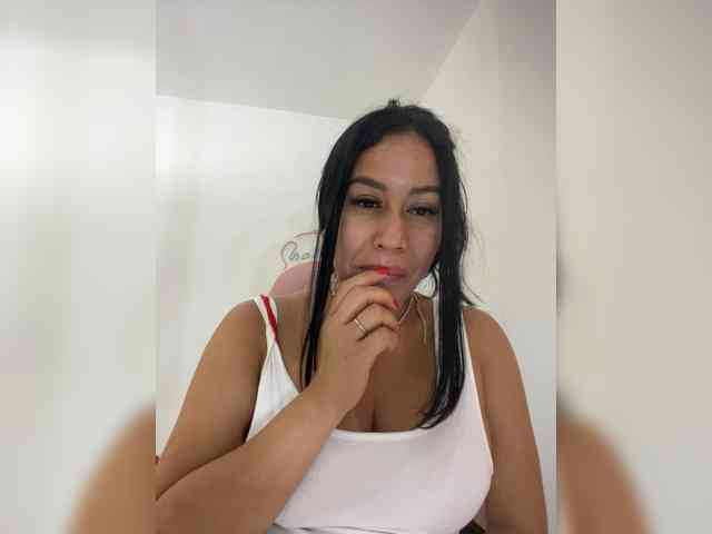 tubebesitakarolina's live room