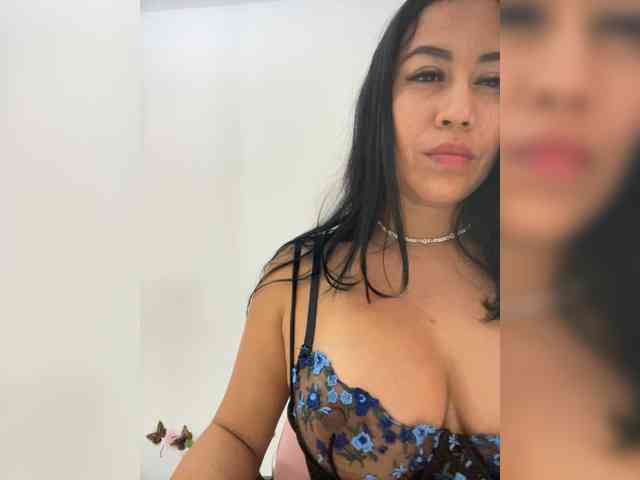 Tubebesitakarolina webcam