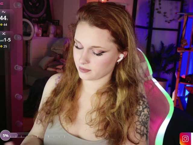 LilithSlut's BongaCams show and profile