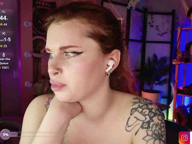LilitSuccubi webcam