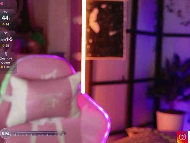 LilitSuccubi webcam