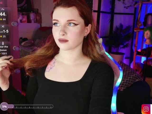 LilitSuccubi webcam