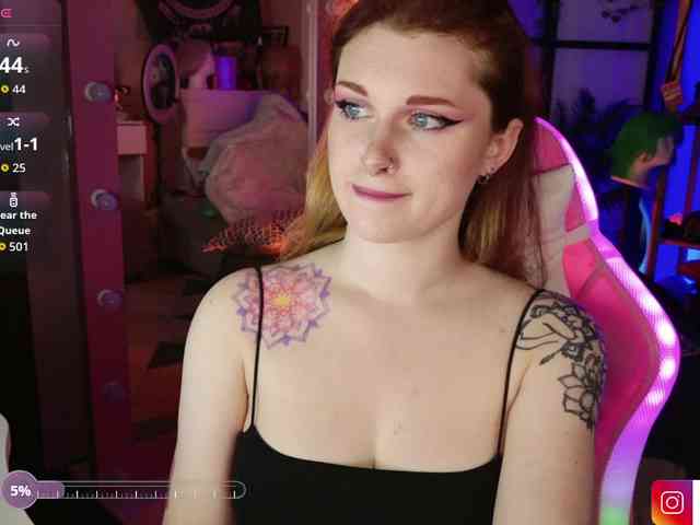 LilitSuccubi webcam