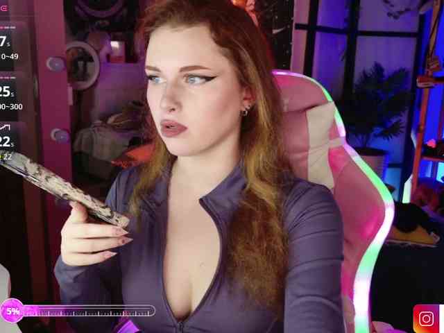 LilitSuccubi webcam