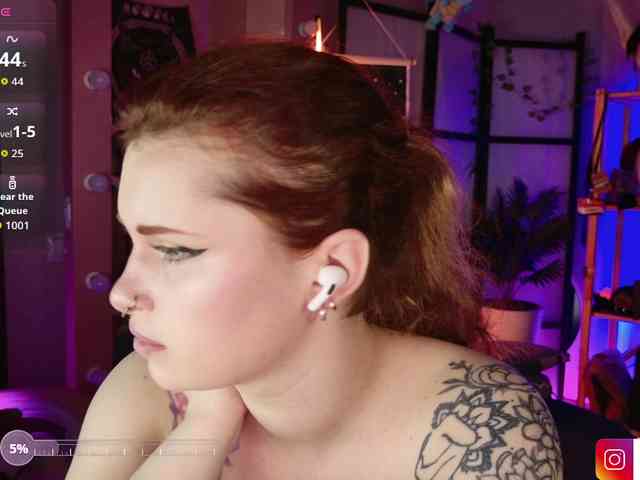 LilitSuccubi webcam